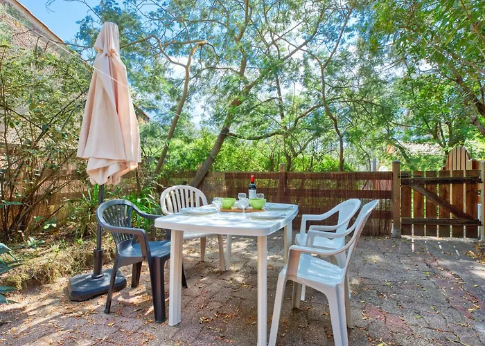 Les Cracks - Les As-2 By Interhome *